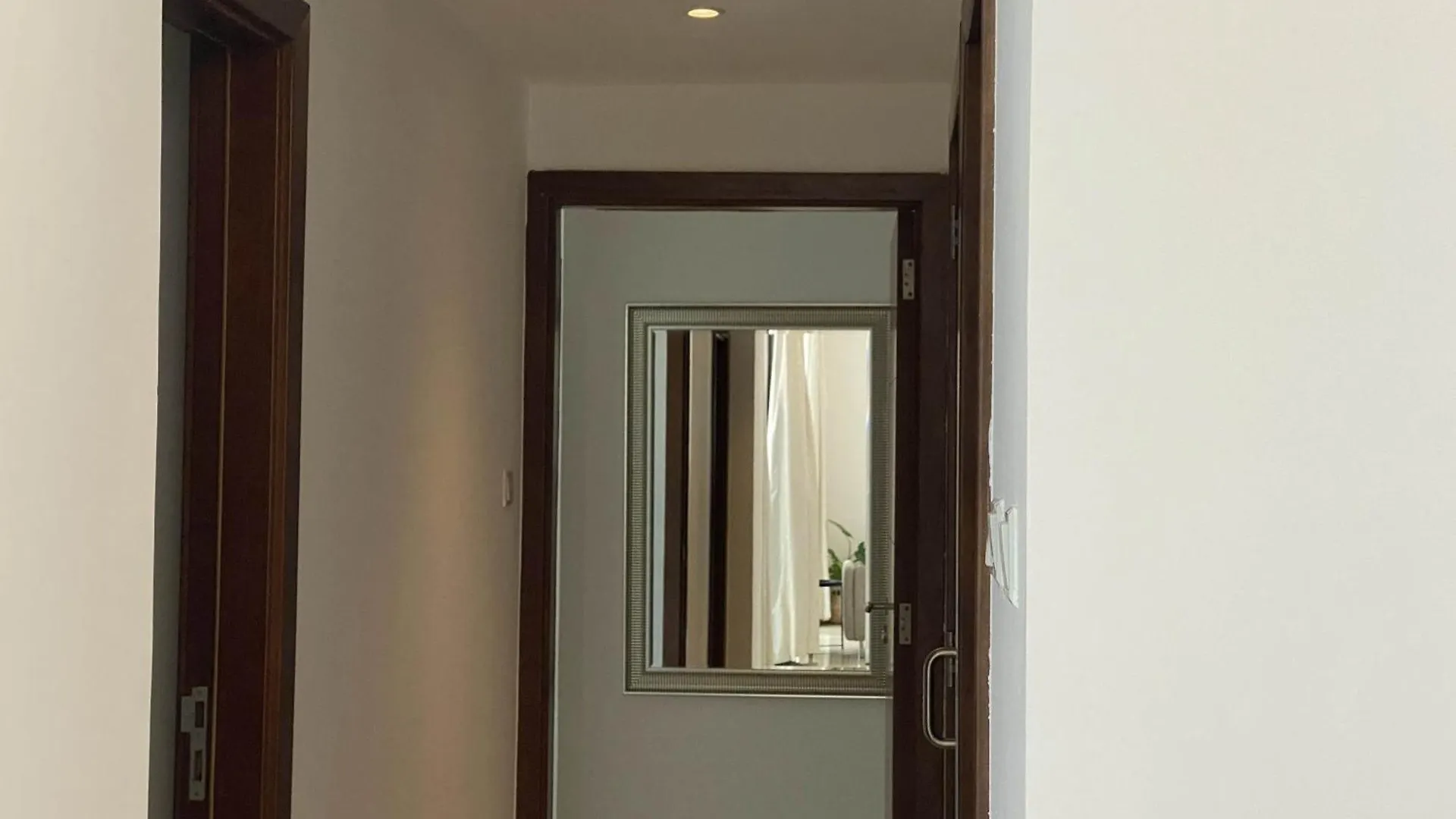 Lux Bnb Standpoint Tower Burj & Fountain Views Dubaj 0*,  Spojené arabské emiráty